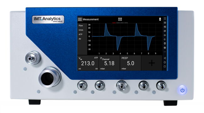 PF-300 Pro flowmeter for the calibration of medical ventilators and anesthesia machines with innovative AI algorithms